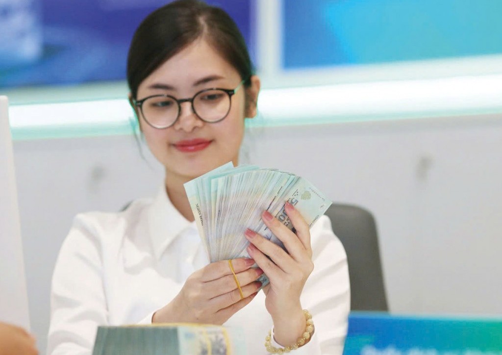 mo duong dua ngan hang quoc doanh lot top 100 chau a