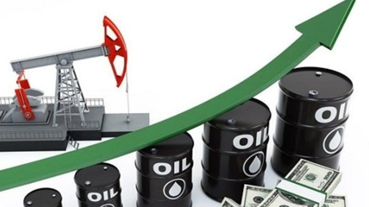 Ngày 21/1: Giá dầu thế giới tăng mạnh gần 2%