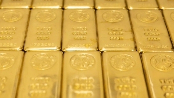 Giá vàng vượt mốc 4.800 USD trong bối cảnh bất ổn địa chính trị toàn cầu