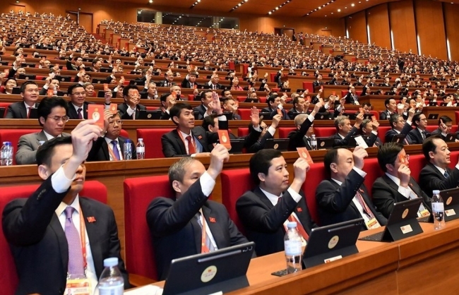 Thông qua danh sách 200 Ủy viên Ban Chấp hành Trung ương Đảng khoá XIV