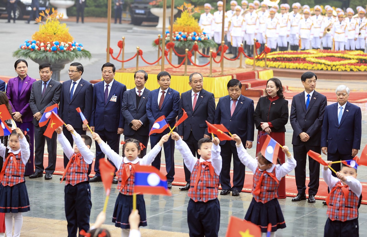 Tổng Bí thư Tô Lâm chủ trì Lễ đón Tổng Bí thư, Chủ tịch nước Lào Thongloun Sisoulith Tổng Bí thư Tô Lâm chủ trì Lễ đón Tổng Bí thư, Chủ tịch nước Lào Thongloun Sisoulith
