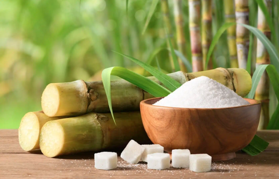 Áp lực nguồn cung hỗ trợ giá cà phê khởi sắc, đường chịu áp lực giảm