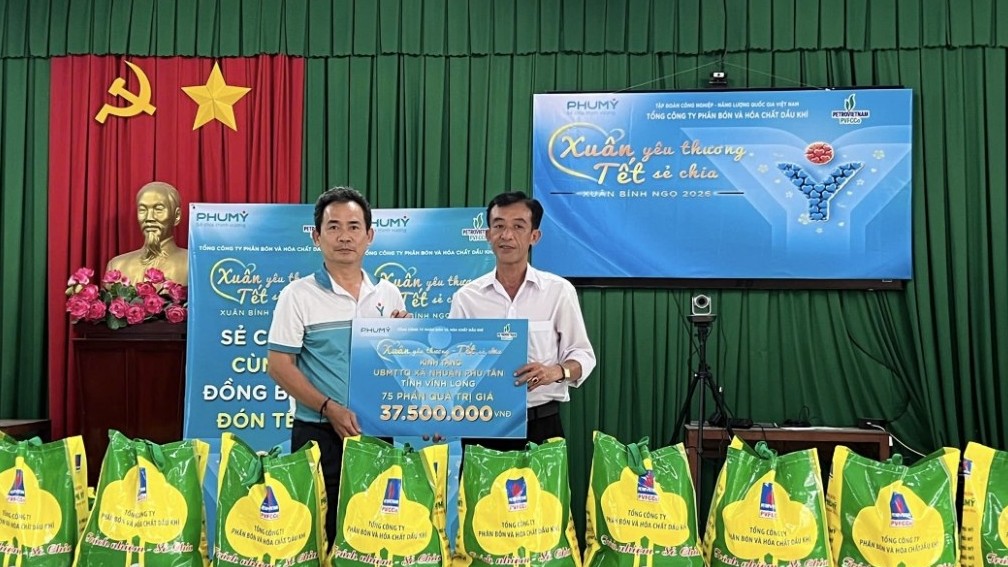 PVFCCo – PHÚ MỸ mang "Xuân gắn kết - Tết nghĩa tình " đến hơn 16.000 hộ gia đình trên cả nước