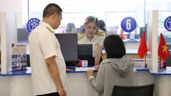 Hà Nội tiếp nhận thủ tục thuế tại 31 điểm phục vụ hành chính công