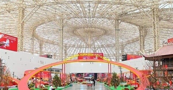 Sản phẩm thủ công mỹ nghệ, làng nghề truyền thống của Hà Nội tạo dấu ấn tại "Tết sum vầy"