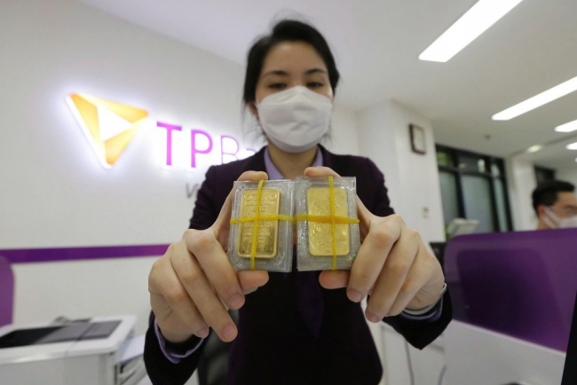 Nhiều ngân hàng chờ “giấy thông hành” nhập cuộc thị trường vàng