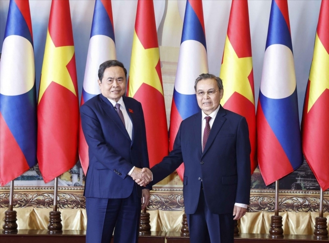 Quốc hội Việt Nam - Lào thắt chặt hợp tác, vun đắp quan hệ hữu nghị vĩ đại