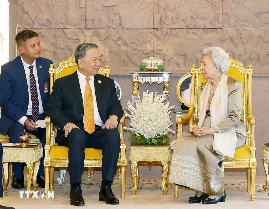 Tổng Bí thư Tô Lâm hội kiến Samdech Techo Hun Sen và thăm Hoàng Thái hậu Norodom Monineath Sihanouk