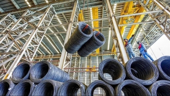 Ngày 7/2: Giá thép và quặng sắt đồng loạt giảm