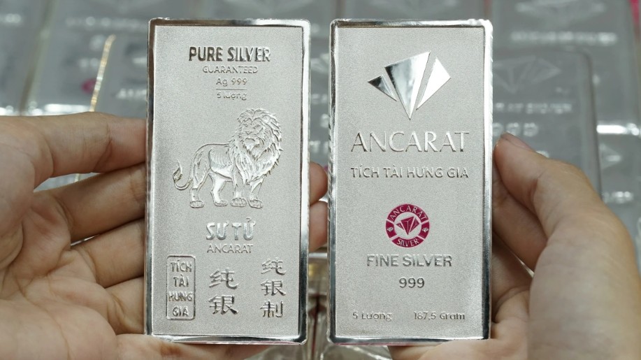 Ngày 8/2: Giá bạc trong nước và thế giới đồng loạt quay đầu tăng trở lại