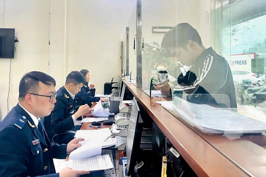 undefined Hải quan hỏa tốc chỉ đạo triển khai Nghị định 56, yêu cầu hướng dẫn doanh nghiệp