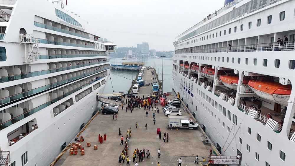 Dự kiến trong năm 2026, Cảng tàu khách quốc tế Hạ Long đón khoảng 90 chuyến tàu biển với khoảng 150.000 lượt khách đến từ các thị trường trọng điểm như Mỹ, Đức, Anh, Canada, Trung Quốc và nhiều quốc gia châu Âu. Ảnh T.D