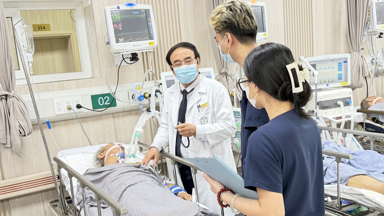 Hơn 510.000 lượt người bệnh khám, cấp cứu trong 8 ngày nghỉ Tết