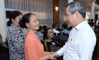 Chủ tịch UBND TP. Hà Nội Vũ Đại Thắng và các ứng cử viên đại biểu HĐND TP. Hà Nội tiếp xúc cử tri, vận động bầu cử