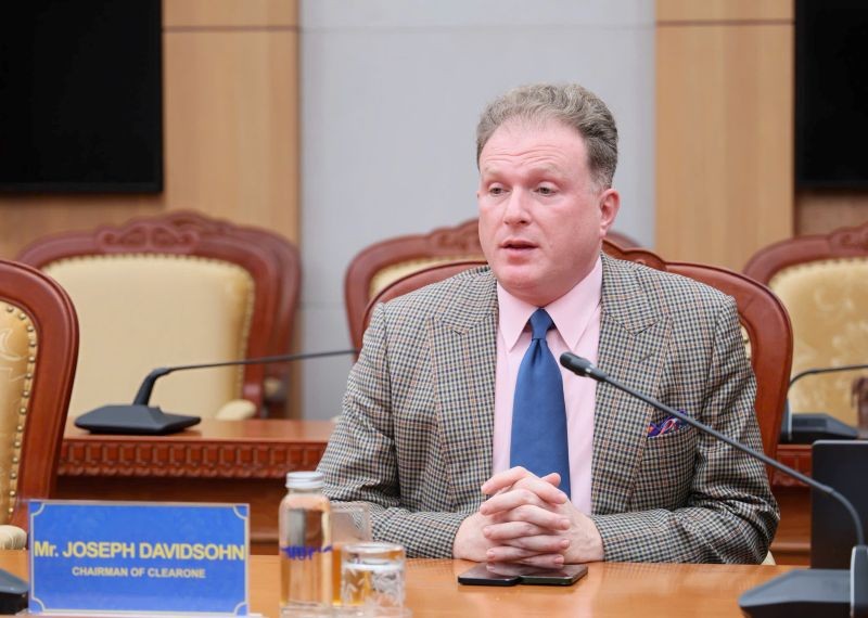 Hoàn thiện khung pháp lý để thu hút nhà đầu tư vào thị trường tài chính Việt Nam