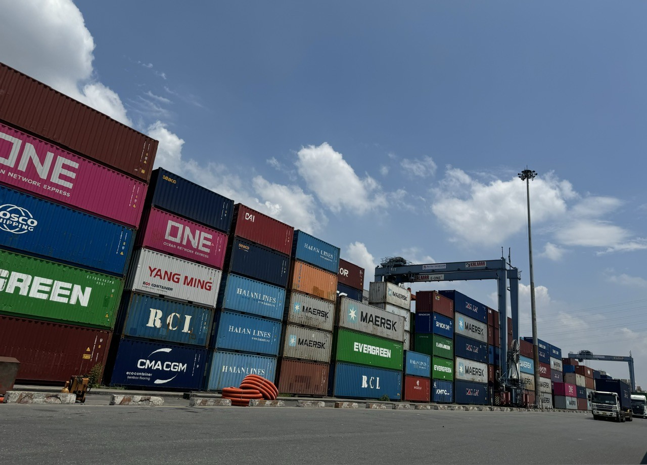 Xuất khẩu sang Trung Đông gặp khó, Hải quan Cảng Sài Gòn tăng cường hỗ trợ doanh nghiệp