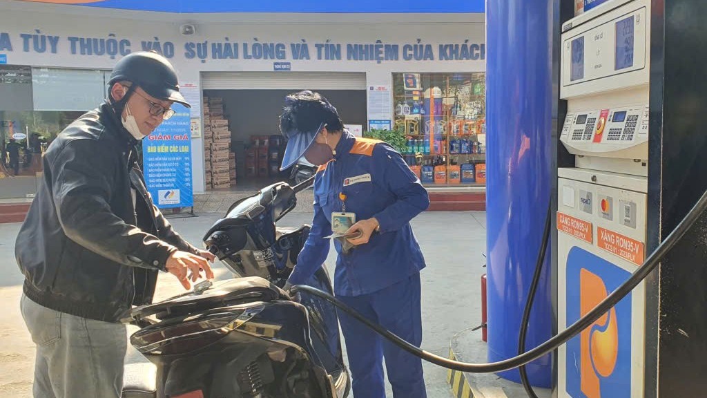 Tăng cường bảo đảm an ninh năng lượng, ổn định nguồn cung xăng dầu