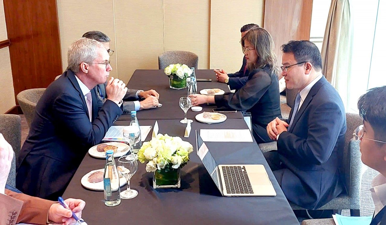 Việt Nam thúc đẩy đối thoại chính sách và hợp tác phát triển