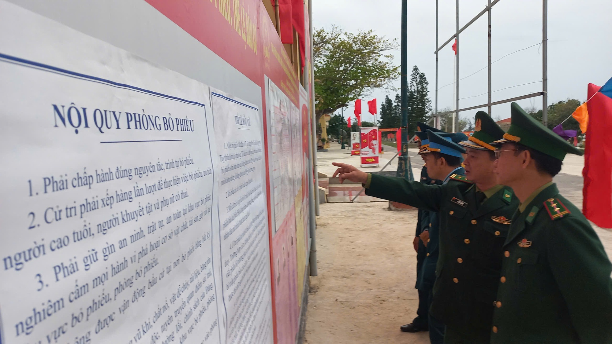 Cử tri đặc khu Bạch Long Vĩ (Hải Phòng) bầu cử sớm- Ảnh 3.