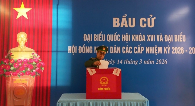 Cử tri đặc khu Bạch Long Vĩ (Hải Phòng) bầu cử sớm