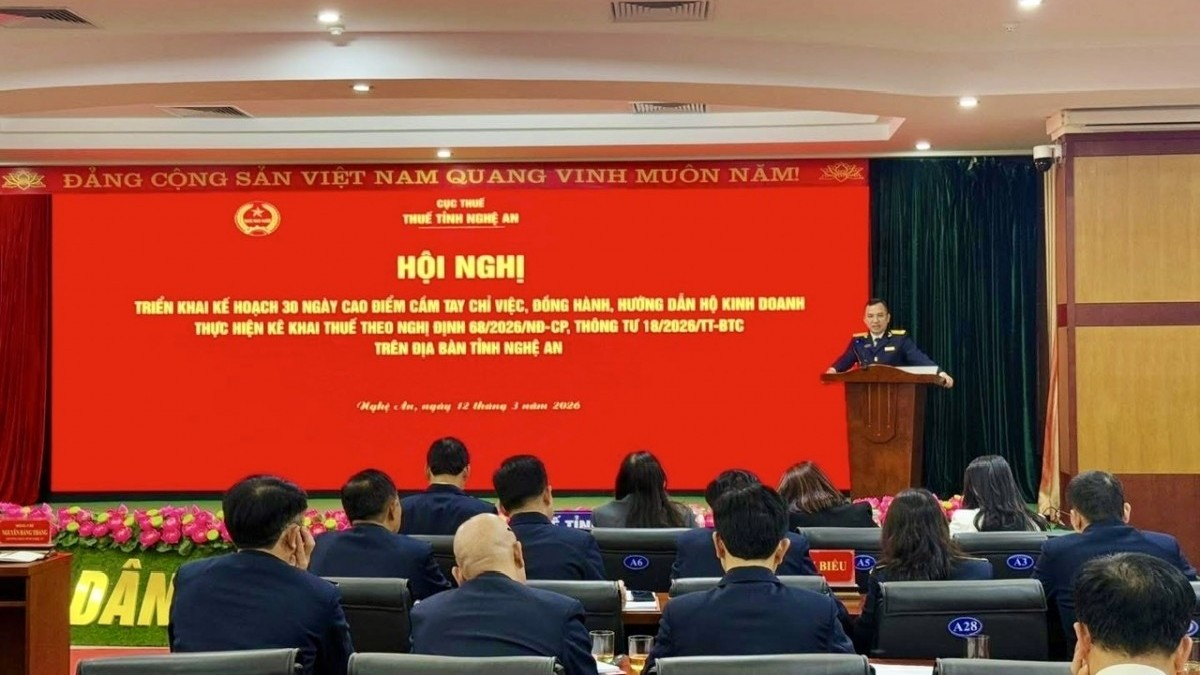 Thuế tỉnh Nghệ An tiếp tục triển khai 30 ngày cao điểm hỗ trợ hộ kinh doanh kê khai, nộp thuế