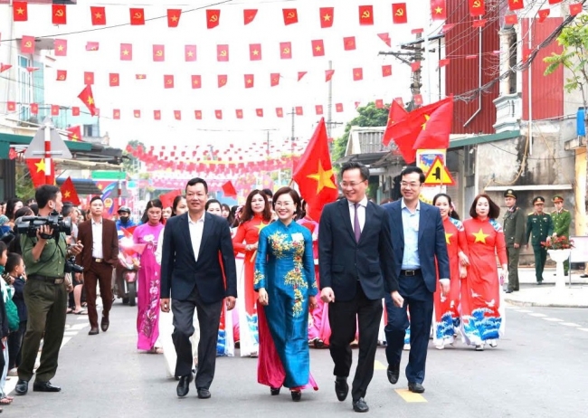 Hơn 2,5 triệu cử tri Hưng Yên nô nức đi bầu cử