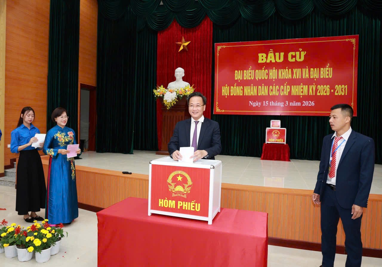 Hơn 2,5 triệu cử tri Hưng Yên nô nức đi bầu cử Hơn 2,5 triệu cử tri Hưng Yên nô nức đi bầu cử