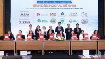 Doanh nghiệp công nghệ, ngân hàng, đại lý thuế cùng “bắt tay” hỗ trợ hộ kinh doanh kê khai, nộp thuế