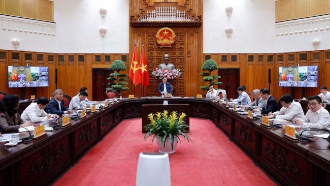 Thủ tướng yêu cầu bảo đảm tiến độ, nâng cao chất lượng các dự án đường sắt