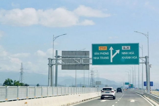 Làm rõ phương án đầu tư hoàn thiện các tuyến cao tốc