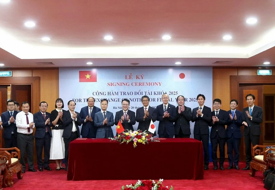 Việt Nam và Nhật Bản ký kết công hàm cung cấp vốn vay 90 tỷ Yên Việt Nam và Nhật Bản ký kết công hàm cung cấp vốn vay 90 tỷ Yên
