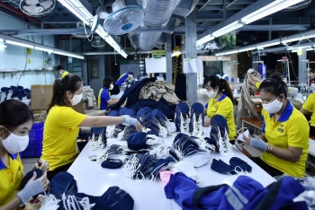 Chuỗi cung ứng đảo chiều, luật chơi thay đổi: Doanh nghiệp Việt còn bao nhiêu thời gian?