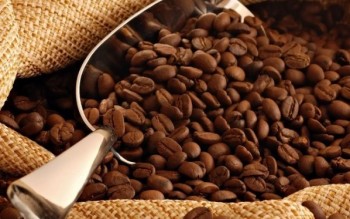 Ngày 8/4: Giá cà phê bật tăng, hồ tiêu neo ở mức cao