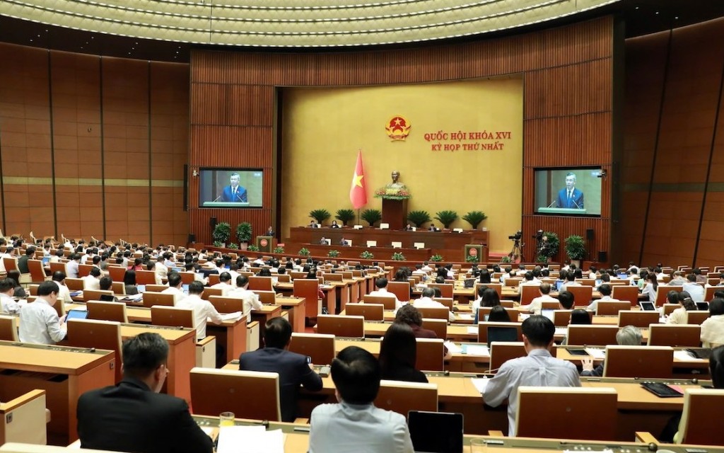 thong qua nghi quyet ve giam thue voi xang dau den 3062026