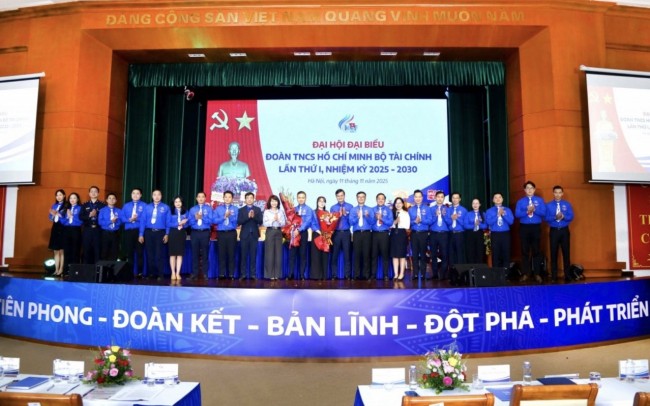 Đoàn thanh niên Bộ Tài chính phát huy vai trò xung kích trong phát triển kinh tế đất nước