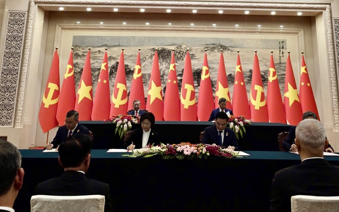 viet nam trung quoc hop tac va ho tro hanh chinh lan nhau trong linh vuc hai quan