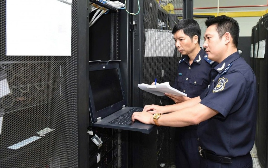 thuong khan hai quan huong dan cach lam thu tuc khi he thong dien tu tam dung