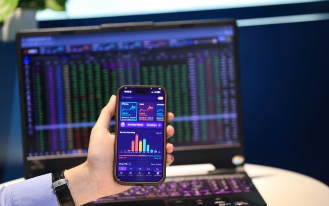 Chứng khoán ngày 29/4: Áp lực chốt lời gia tăng, VN-Index giảm điểm trước kỳ nghỉ lễ