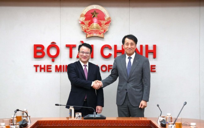 Thứ trưởng Trần Quốc Phương tiếp Chủ tịch Hội đồng quản trị K-SURE Jang Youngjin