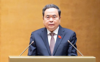 Kỳ họp thứ Nhất bế mạc: Tạo khí thế, động lực mới cho nhiệm kỳ mới