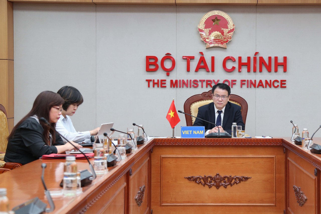 Đối thoại chính sách và rà soát kinh tế khu vực ASEAN+3