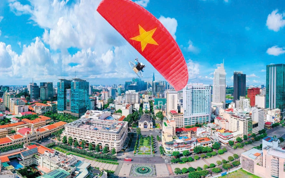 khuc khai hoan va khat vong vuon minh