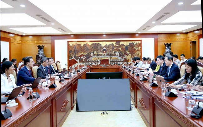 bo tai chinh lam viec voi sp global ratings ve danh gia xep hang tin nhiem quoc gia nam 2026