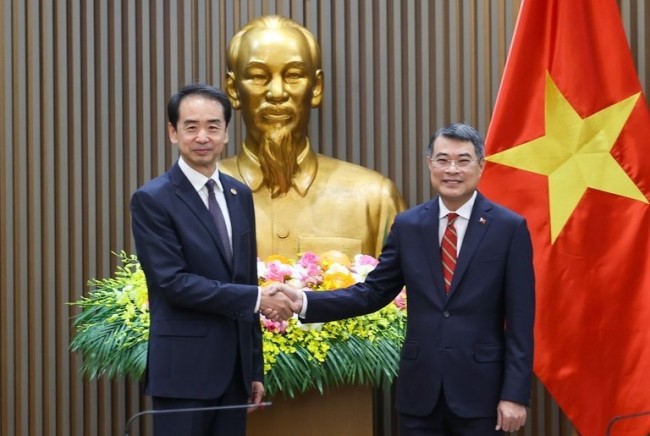 Mong muốn Việt Nam và Trung Quốc thúc đẩy thương mại song phương phát triển cân bằng, lành mạnh, bền vững