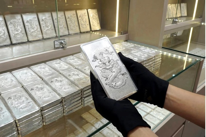Giá bạc ngày 4/6: Trong nước và thế giới diễn biến trái chiều