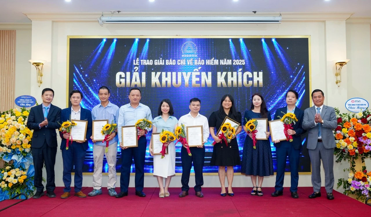 Lễ trao Giải Báo chí về Bảo hiểm năm 2025
