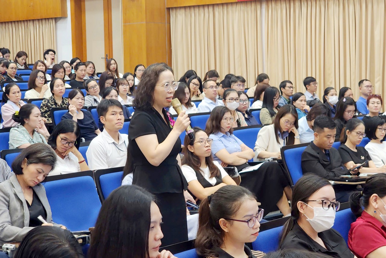 Thuế TP. Hồ Chí Minh giải đáp nhiều vướng mắc cho doanh nghiệp FDI Thuế TP. Hồ Chí Minh giải đáp nhiều vướng mắc cho doanh nghiệp FDI