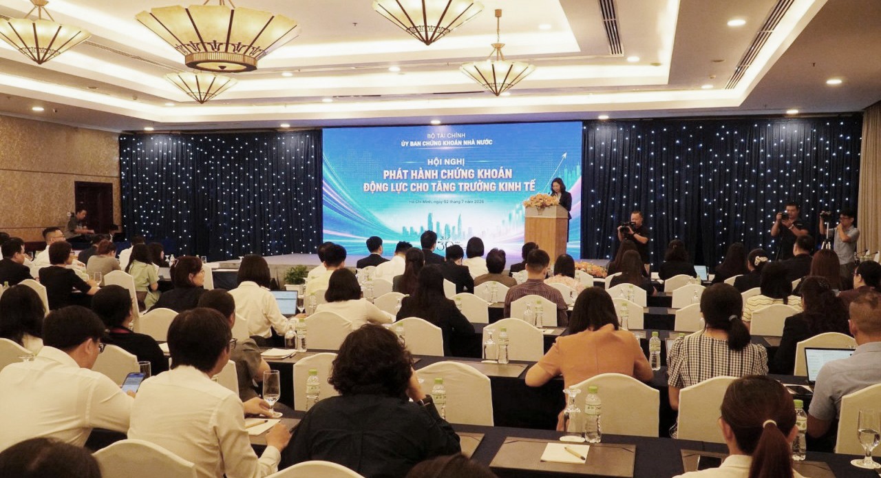 Phát hành chứng khoán: Khơi thông nguồn lực cho mục tiêu tăng trưởng Phát hành chứng khoán: Khơi thông nguồn lực cho mục tiêu tăng trưởng