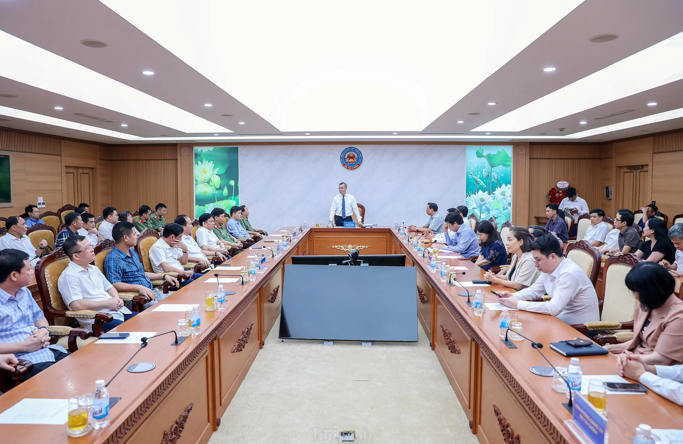 Bộ Tài chính bổ nhiệm Đại tá Vũ Cao Sơn giữ chức Chánh Văn phòng Bộ Bộ Tài chính bổ nhiệm Đại tá Vũ Cao Sơn giữ chức Chánh Văn phòng Bộ