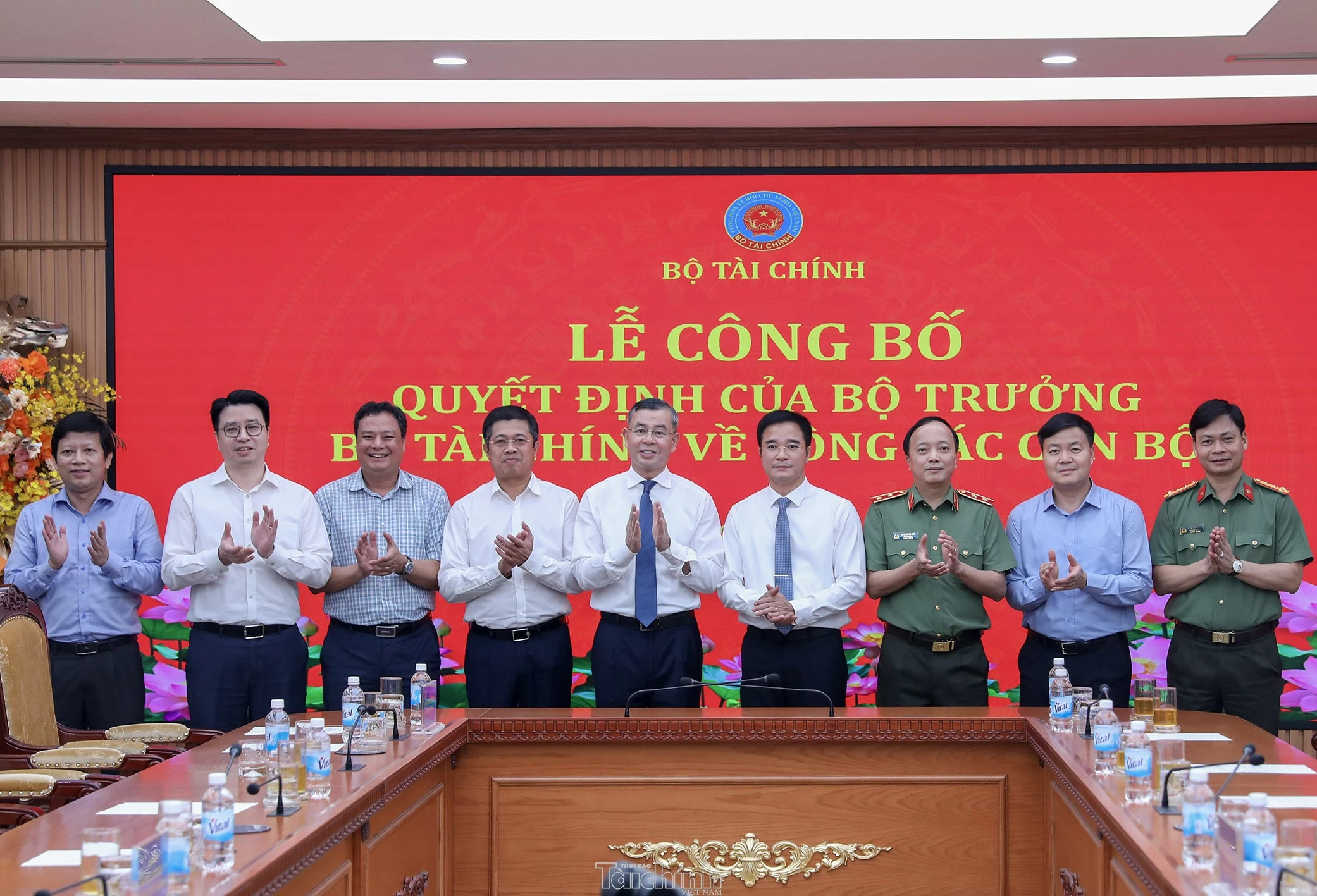 Bộ Tài chính bổ nhiệm Đại tá Vũ Cao Sơn giữ chức Chánh Văn phòng Bộ Bộ Tài chính bổ nhiệm Đại tá Vũ Cao Sơn giữ chức Chánh Văn phòng Bộ
